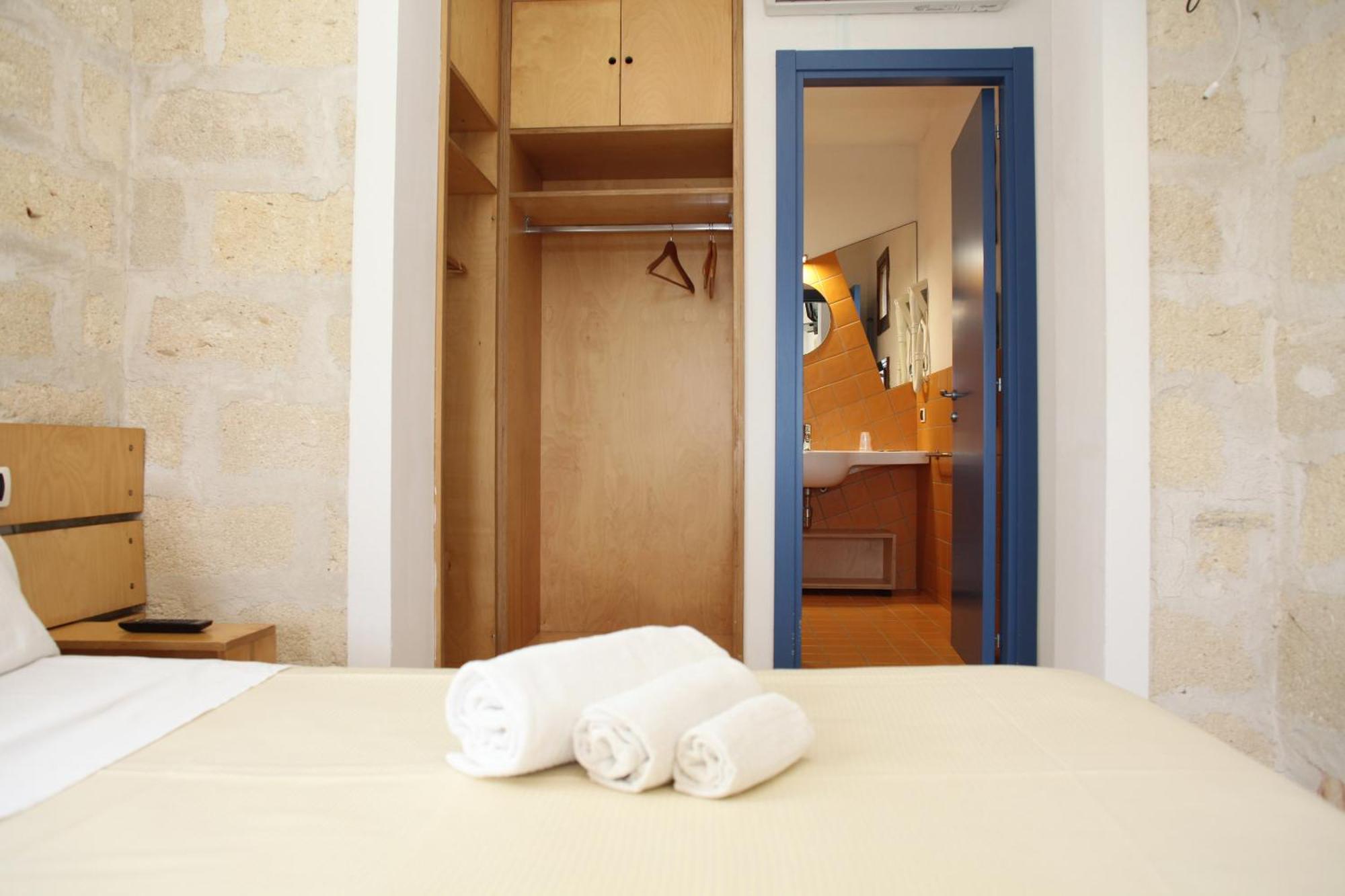 Hotel Delle Cave Favignana Pokoj fotografie